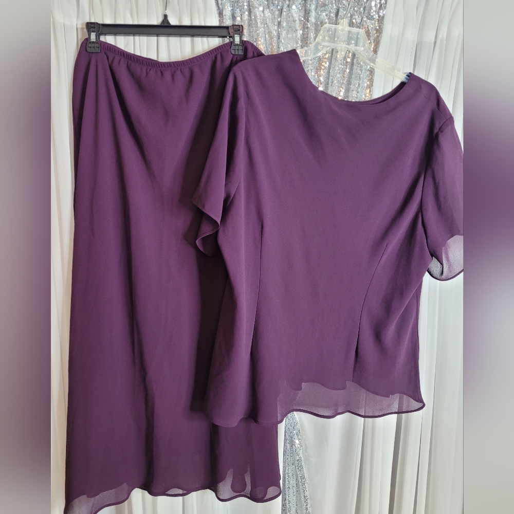 J.B.S. Ltd skirt set - Picture 5 of 6